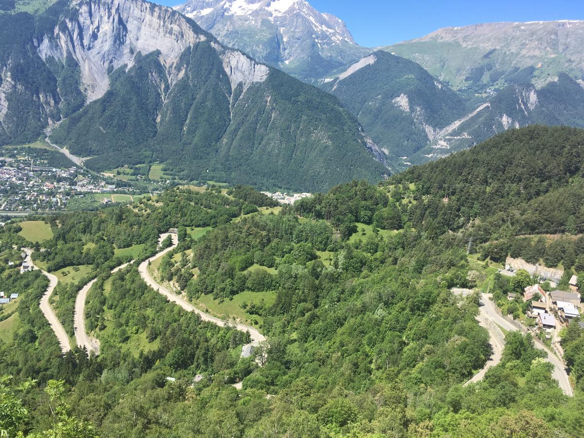 La Vallee Blanche Bikehotel Alpe d'Huez Exteriör bild